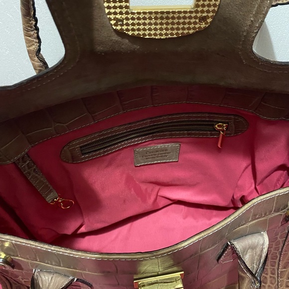 Blush colored genuine leather satchel with dust bag - Picture 2 of 5